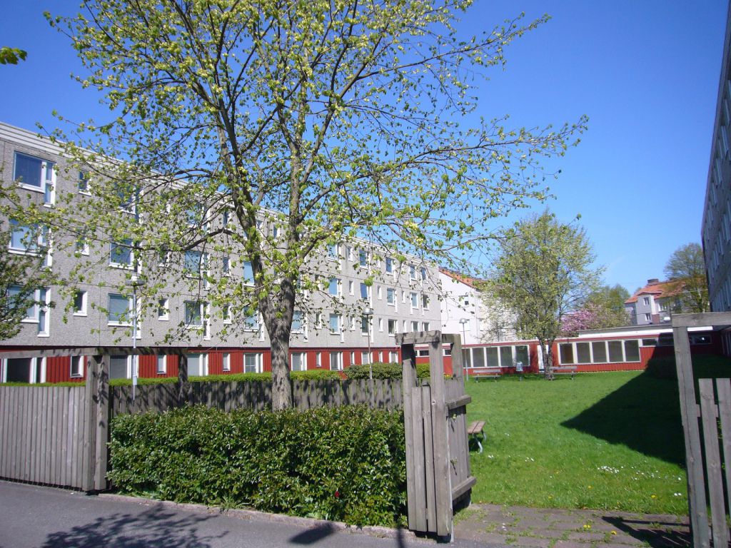 Bilden visar Bostadsbolagets hus vid Västra Andersgårdsgatan i Göteborg